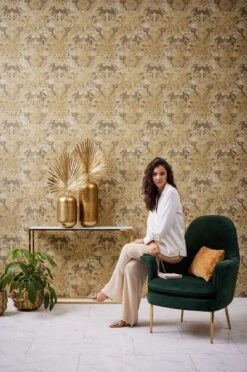 A.S. Creation AS Creation Metropolitan Stories 3 - PAPIER PEINT CLASSIQUE BAROQUE - Brun Beige Or Jaune - 1005 X 53 Cm -Décoration d'intérieur 796x1200